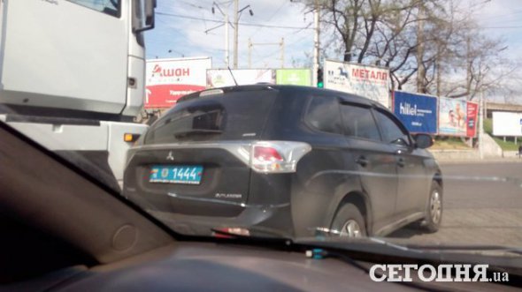 В Одесі сталась ДТП з поліцейським авто