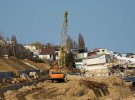 В Черноморске из-за эрозии почвы разрушаются элитные коттеджи, однако власти утверждают, что все под контролем. Фото: Facebook
