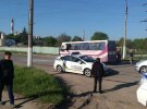 В Черновцах автокран проткнул маршрутку насквозь