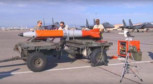 США провели успішні випробування "гравітаційної" ядерної бомби B61-12