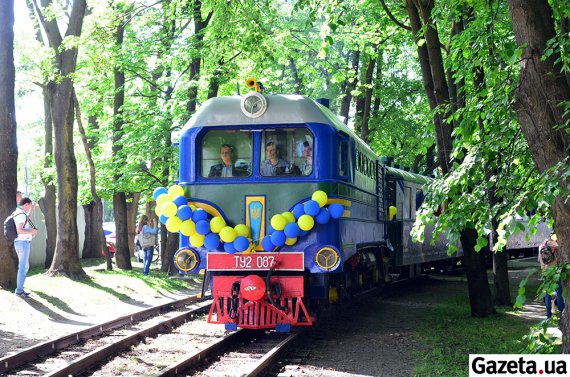 Поезд «Ветерок» будет курсировать между станциями Парковая и Солнечная