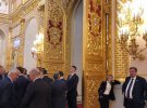 На четверту  інавгурацію   Путіна  у Великий Кремлівський палац прибули  зірки російської естради і кінематографа