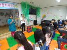 Андрій Літвінов відкрив найбільший у Південній Кореї дитячий центр для дітей-іноземців