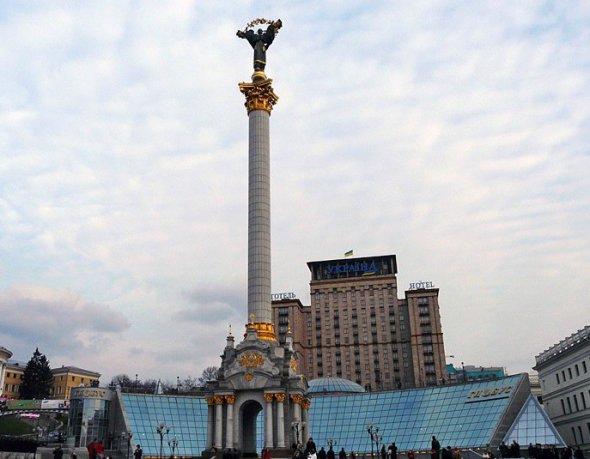 Монумент Независимости Украины на Майдане Независимости, 2017
