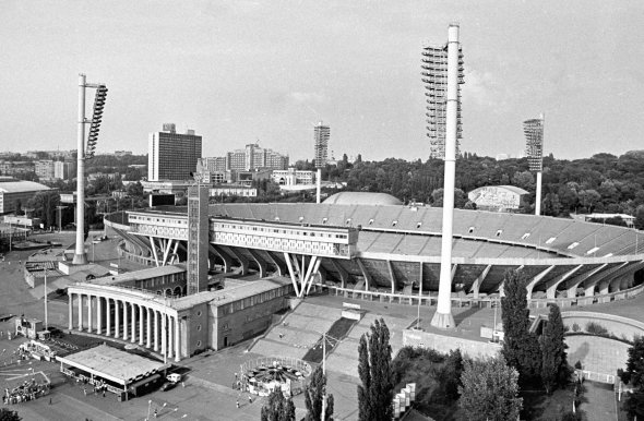 Республіканський стадіон (зараз - НСК "Олімпійський"), 1994