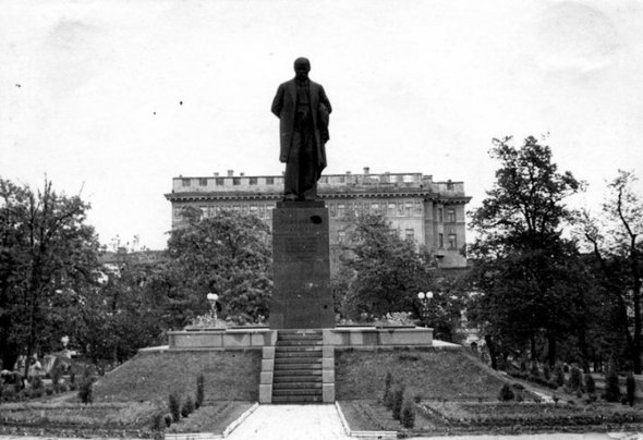 Парк імені Тараса Шевченка, 1992
