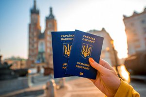 Петро Порошенко розповів, скільки українців скористались безвізовим режимом з червня 2017 року. Фото: Bigplanet