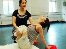 Китайка Ляо Жи без обох ніг займається хореографією, спортом та волонтерством