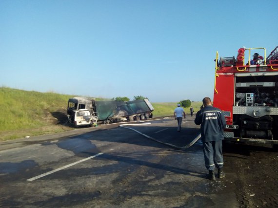 На трасі Рівне-Староконстянтинів-Городище трапилась смертельна аварія за участі мікроавтобуса та вантажівки із піском