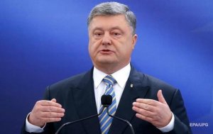 Порошенко пообещал широкополосный интернет в каждой деревне. Фото: korrespondent.net