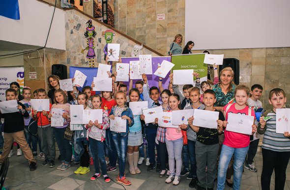 Українська ілюстраторка Наталка Сойко провела майстер-класи з техніки швидкого малювання та книжкової ілюстрації у Львові