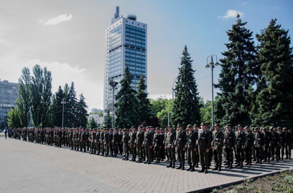 800 нацгвардійців одночасно склали присягу у Києві 