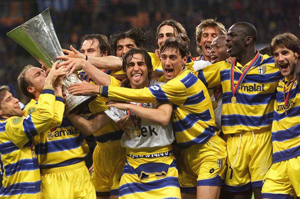 Парма победитель Кубка УЕФА 1999