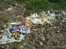 Попри заборону, на Грибовицьке сміттєзвалище продовжують вивозити сміття 