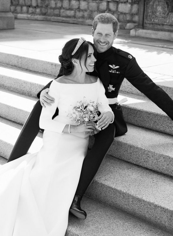 Официальные фото с королевской свадьбы