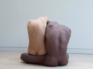 Фотограф Хлоя Россер из Лондона фотографирует обнаженные тела людей в противовес античным скульптурам.