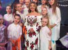 Платье Алины Кабаевой высмеяли в сети