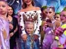 Платье Алины Кабаевой высмеяли в сети