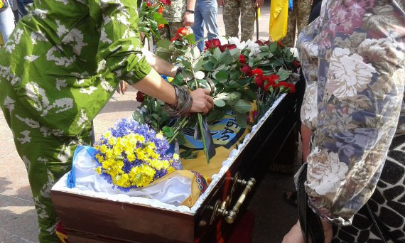 В Киеве прощаются с бойцом 24-я отдельная механизированная бригада имени короля Даниила сержантом Вячеславом Куцмаем