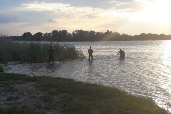 Під час відпочинку в річці потонула дитина