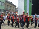 Парад школ в Берегово традиционно проводят в День города