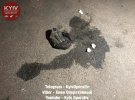 У Києві двоє п'яних чоловіків ламали чужі припарковані авто і накинулися з кулаками на поліцію