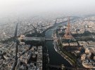 Центр Парижа, снятый с дрона