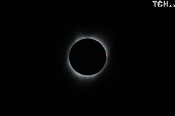 Повне сонячне затемнення 21 серпня 2017 року. Фото: ТСН