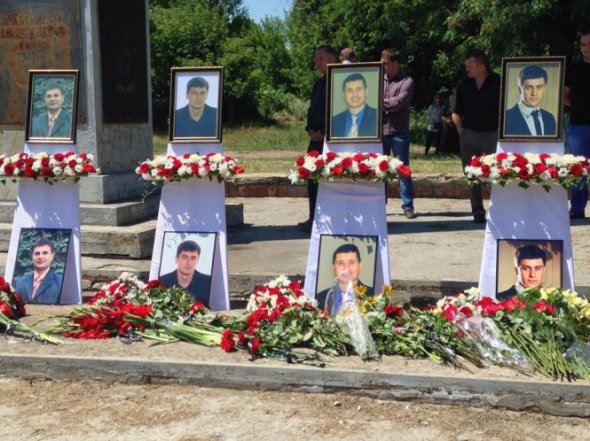 Фото загиблих п'ятидеся́тників від рук російських окупантів