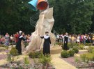 В Тульчине открыли памятник "Щедрику". Фото: gazeta.ua 