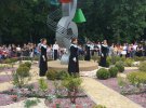 В Тульчине открыли памятник "Щедрику". Фото: gazeta.ua 