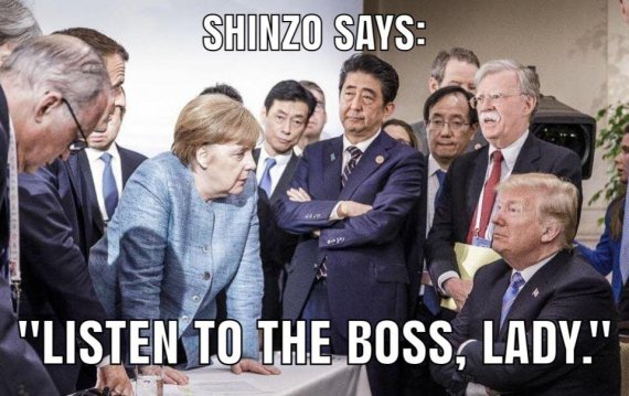 Користувачі мережі жартують над фото з саміту лідерів G7