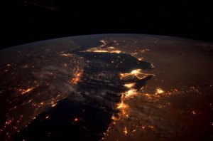 Рики Арнольд показал Персидский залив с борта МКС. Фото: Twitter