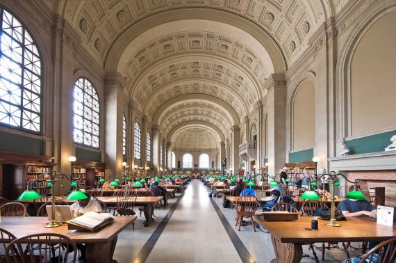 Бостонская публичная библиотека, США