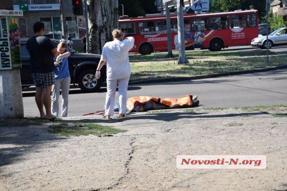 В Николаеве маршрутка сбила пешехода