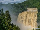 Водоспад Хуангошу рекордно повноводний через зливи в регіоні