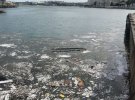 Море в окупованому Севастополі перетворили на смітник 