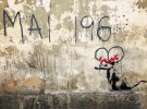 Новые граффити Бэнкси заметили на улицах столицы Франции