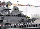В Одессе прошел парад Военно-морских сил Украины. Военные получили малые бронированные артиллерийские катера «Вышгород», «Лубны», «Кременчуг» и «Никополь».