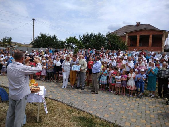 В Одесской области зафиксировали национальный рекорд: семья насчитывает 346 взрослых и детей