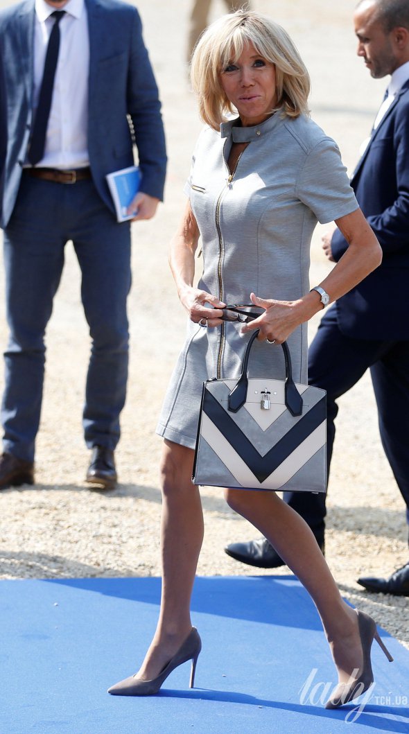 Бриджит Макрона посетила официальные мероприятия в рамках саммита НАТО