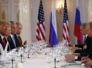 Трампа и Путина сфотографировали с их помощниками перед началом официального обеда