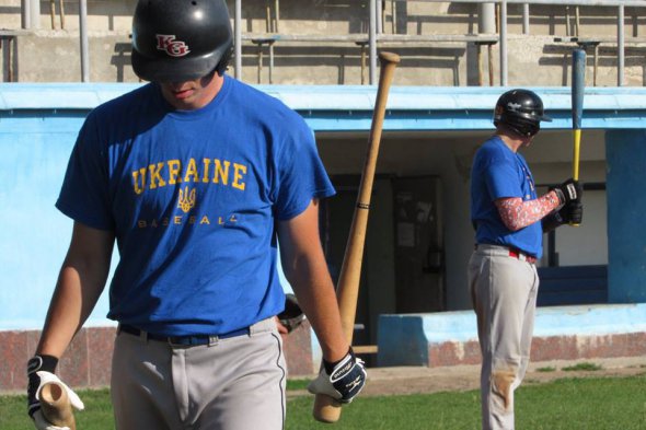Предсезонные сборы сборной Украины по бейсболу