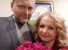 Романтичний Береза подарував дружині букет тюльпанів на День закоханих