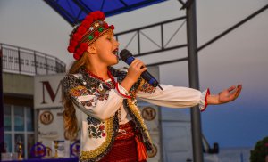 “Україна — це ми”: у Болгарії пройшов міжнародний конкурс, в якому усі діти заспівали лише українською
