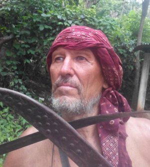 Запорожский путешественник Владимир Супруненко организовал и провел около трех десятков научно-спортивных экспедиций по Украине и миру