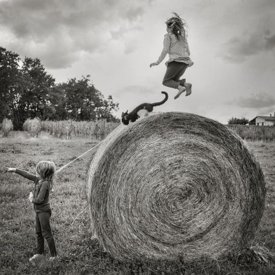 Фотограф Алан Лябульє знімає власних 6 дітей на згадку про літо та їх дитинство