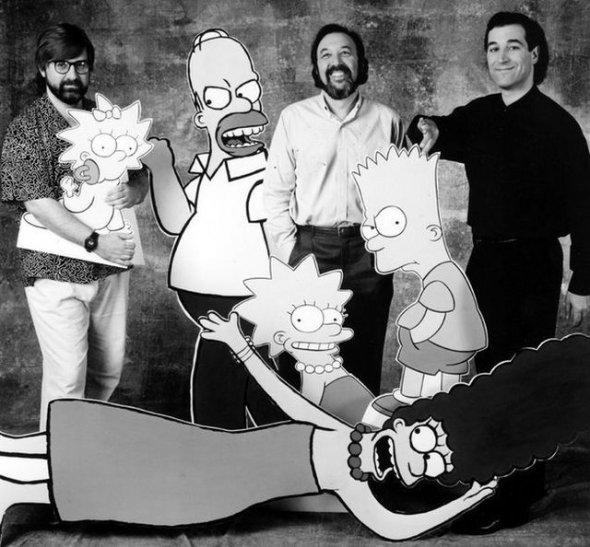 Творці серіалу "Сімпсони" Метт Гроунінг, Джеймс Брукс і Сем Саймон разом з героями мультика, 1990 рік.