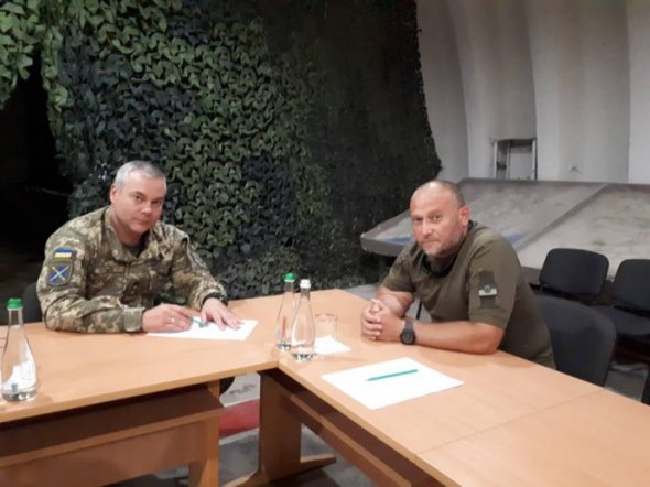 Командующий объединенных сил Сергей Наев встретился с главой Украинской добровольческой армии Дмитрием Ярошем