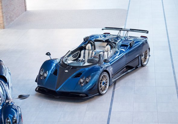 Уникальная Pagani Zonda HP Barchetta стала самым дорогим новым автомобилем. Фото: Автоблог